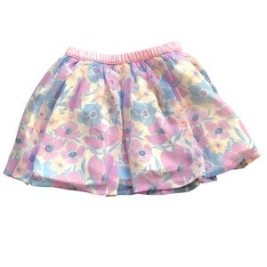NWOT OshKosh girl’s skirt size 4/5